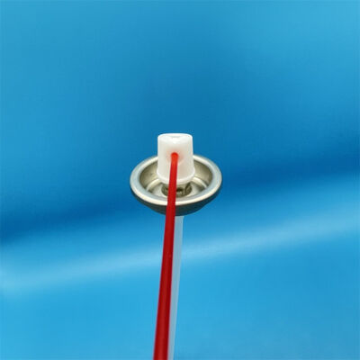 Mua Ống nối dài linh hoạt van xịt WD-40 để bôi trơn các bộ phận khó tiếp cận và không gian chật hẹp với đầu khớp nối. sản xuất trực tuyến