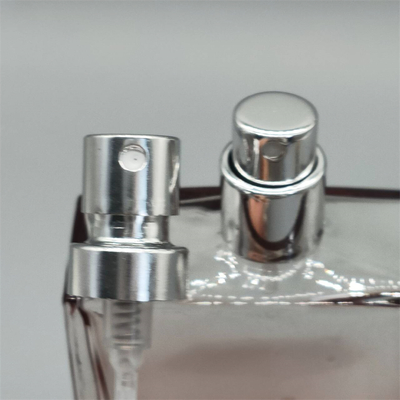 Mua Van bơm xịt nước hoa cao cấp cho các dòng mỹ phẩm cao cấp với thiết kế thanh lịch và các tính năng vận hành êm ái sản xuất trực tuyến