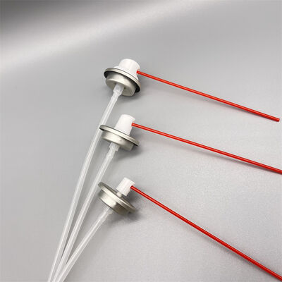 Van bôi trơn WD-40 hiệu quả cho kỹ thuật chính xác và thiết bị điện tử với ứng dụng rơm nhắm mục tiêu