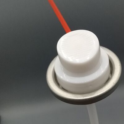 Ultra-Compact Portable Carb Cleaner Valve for Field Mechanics and Mobile Repair with Integrated Storage Case and Multi-Tip Set